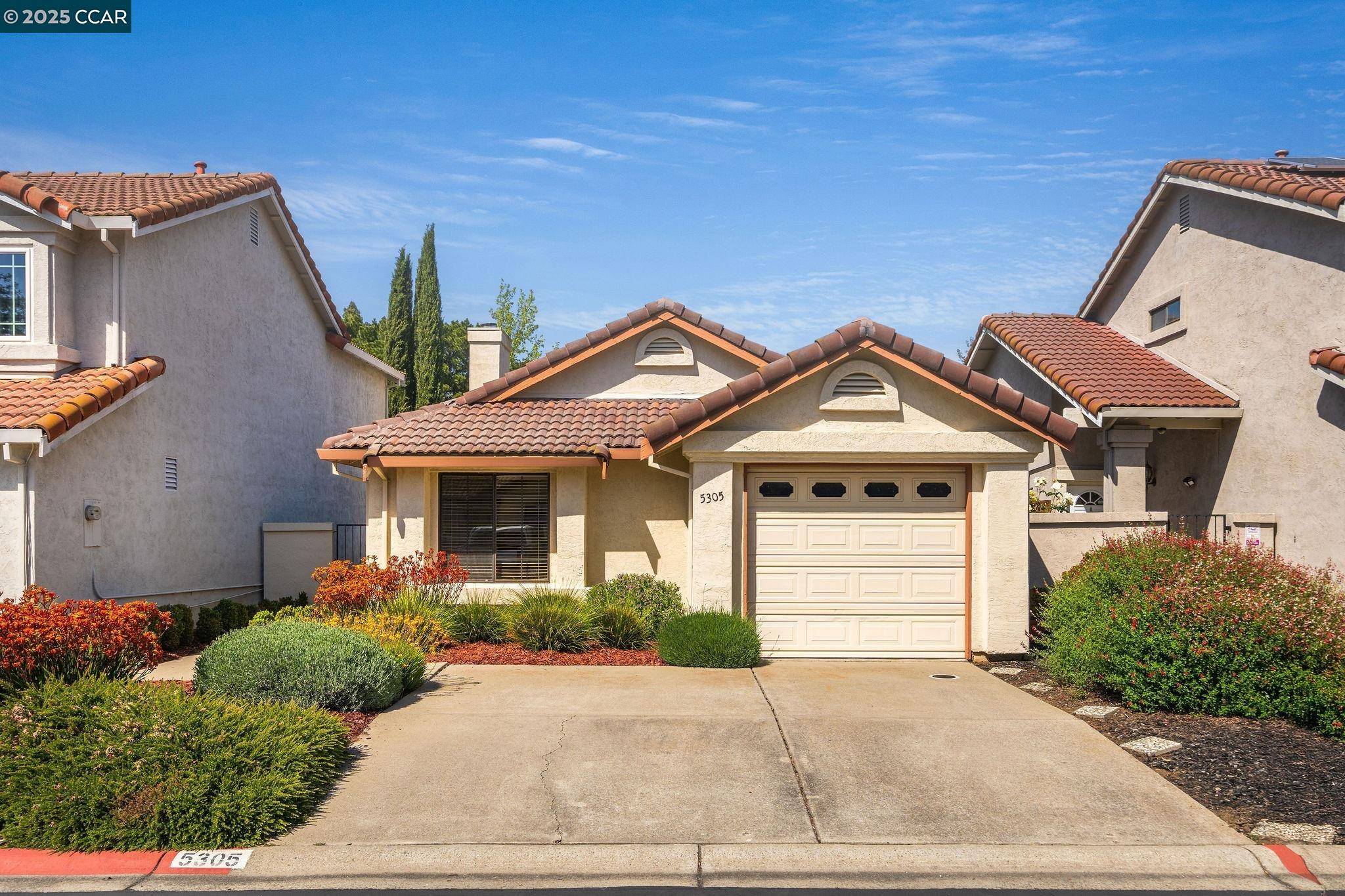 Concord, CA 94521,5305 Concerto Cir