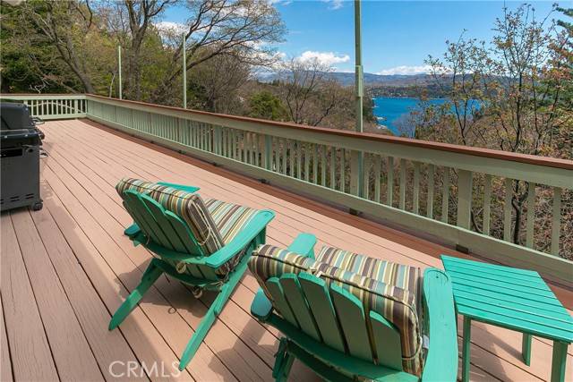 Lake Arrowhead, CA 92352,1003 Nadelhorn DR