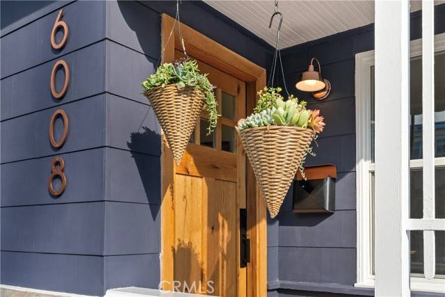 Los Angeles, CA 90042,6008 Monte Vista ST