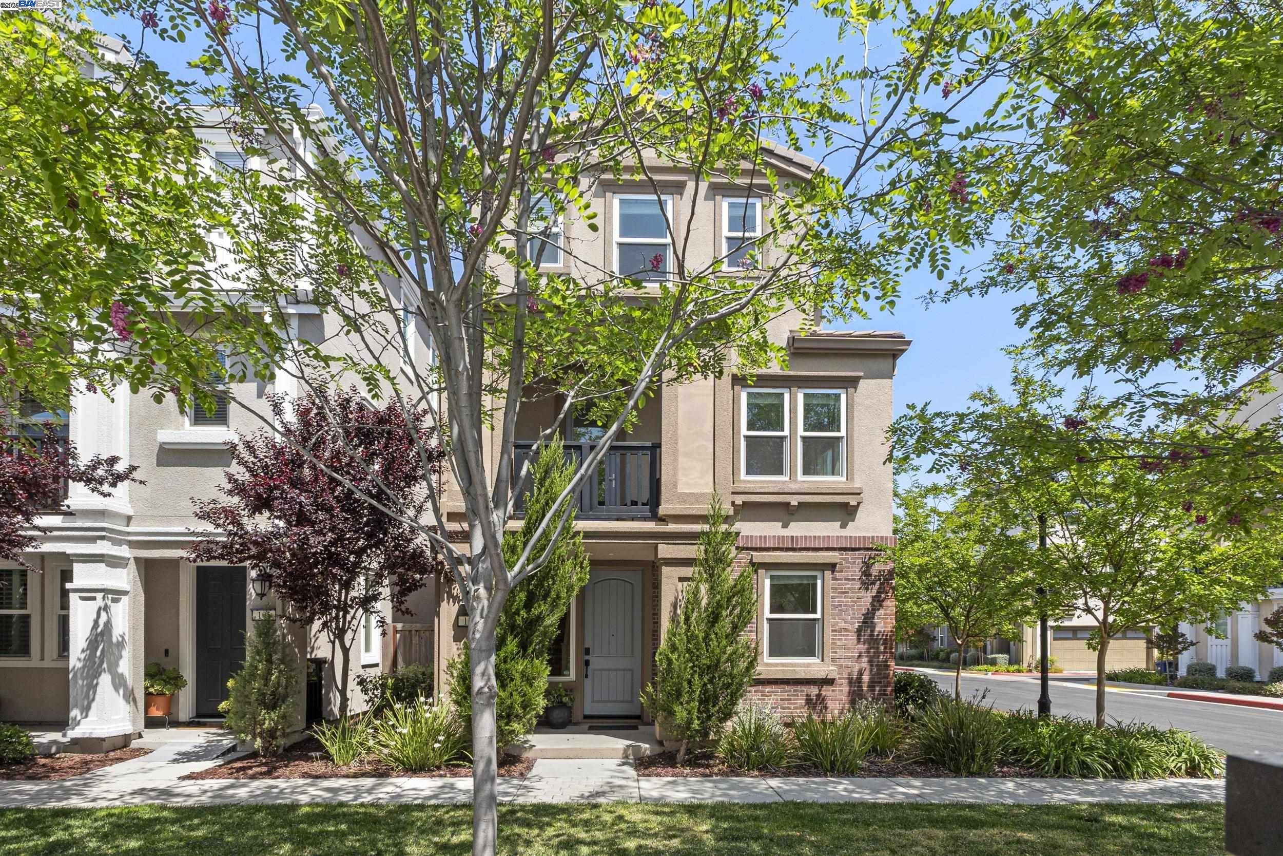 Pleasant Hill, CA 94523,107 Ashton WAY