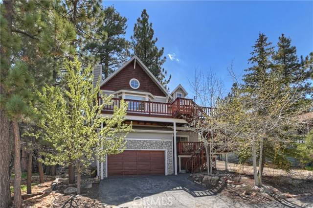 Big Bear Lake, CA 92315,40283 Lakeview DR