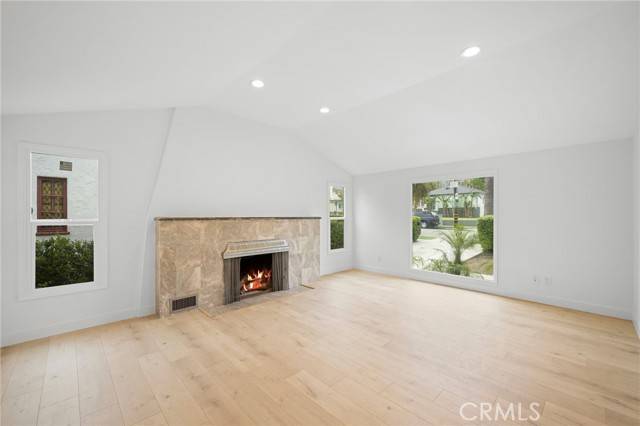 Glendale, CA 91201,1546 Glenwood RD