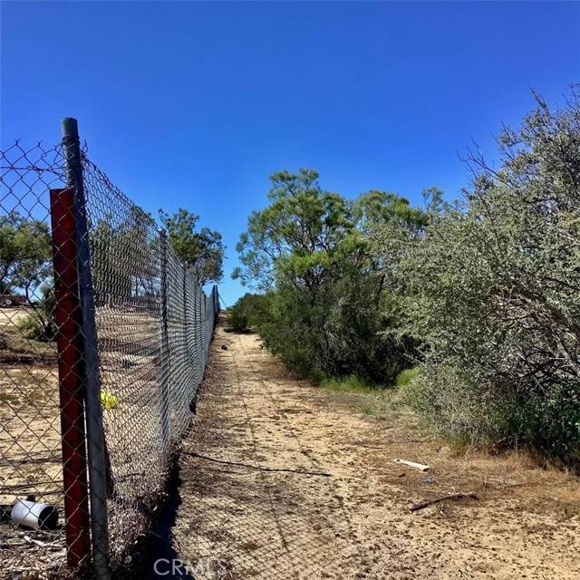 Anza, CA 92539,0 Pony TRL