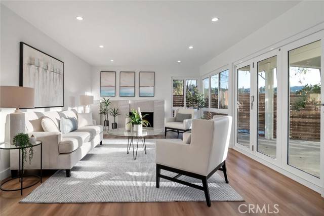 Woodland Hills, CA 91364,4635 Gershwin PL