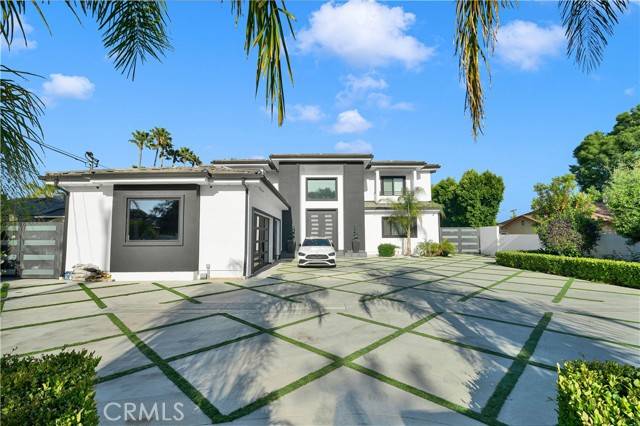 Northridge, CA 91325,9218 Encino AVE