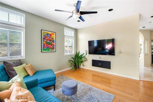Costa Mesa, CA 92627,2283 La Playa DR