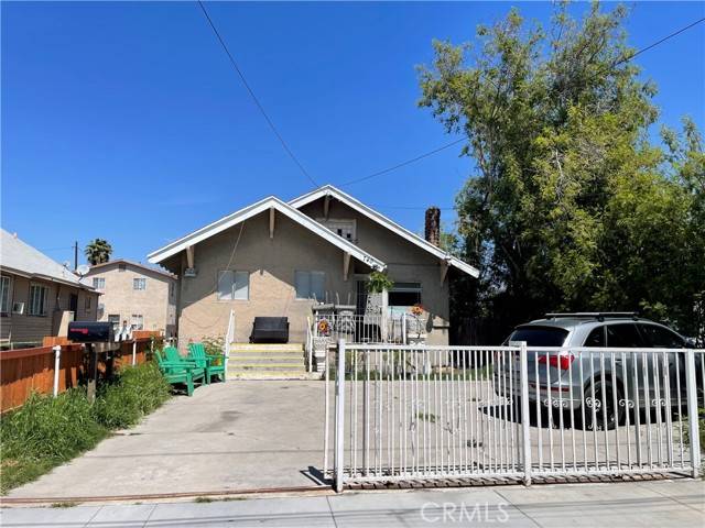 San Bernardino, CA 92410,746 736 W 8th ST