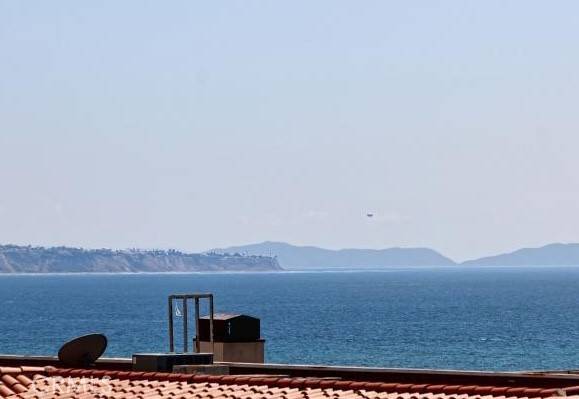 Manhattan Beach, CA 90266,1501 Crest DR