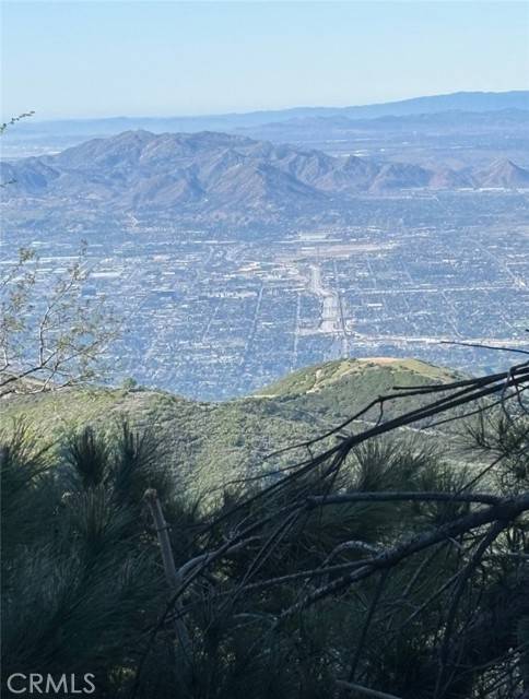 Crestline, CA 92325,22972 Valley View DR