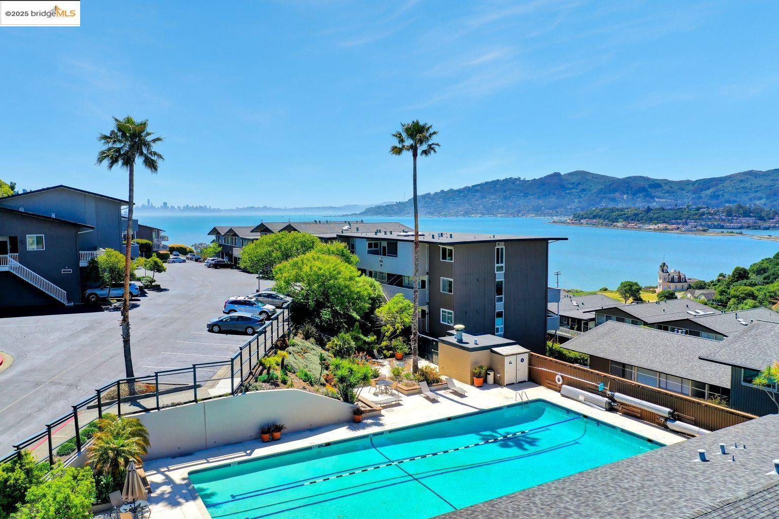 Tiburon, CA 94920,14 Janet Way 151