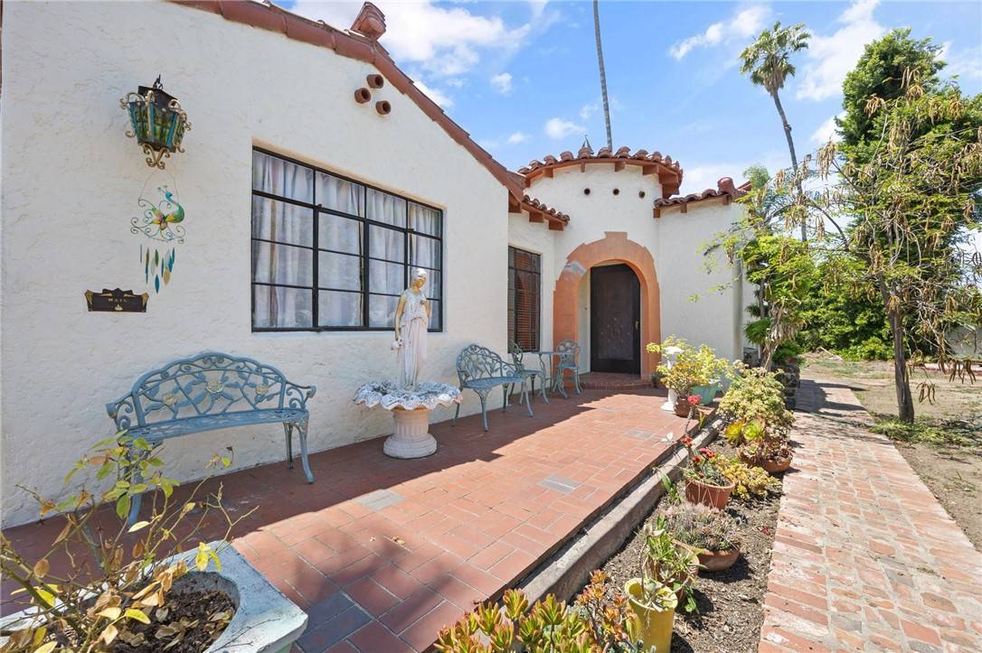 La Habra, CA 90631,720 W La Habra BLD
