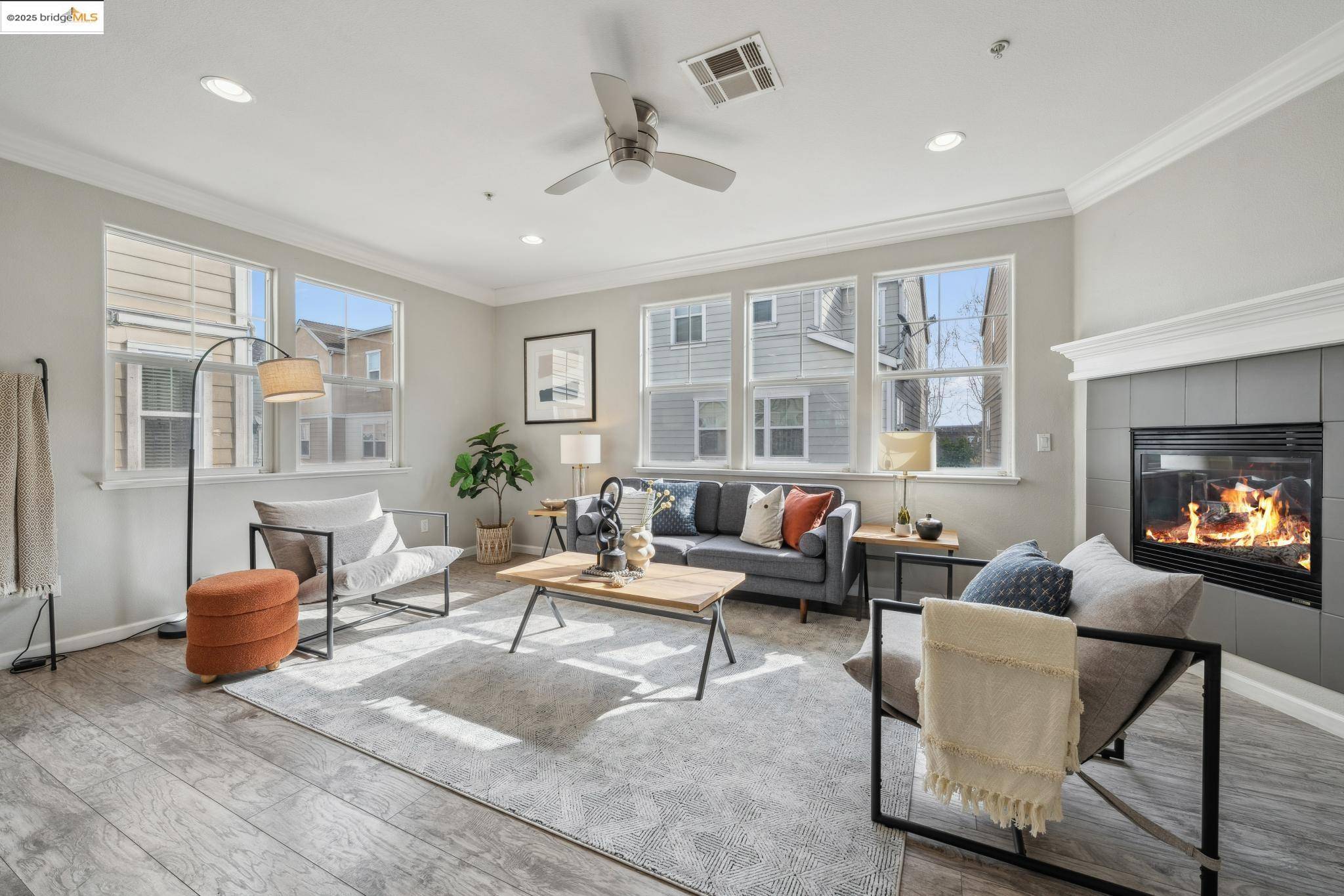 Richmond, CA 94806,711 Summer Ln