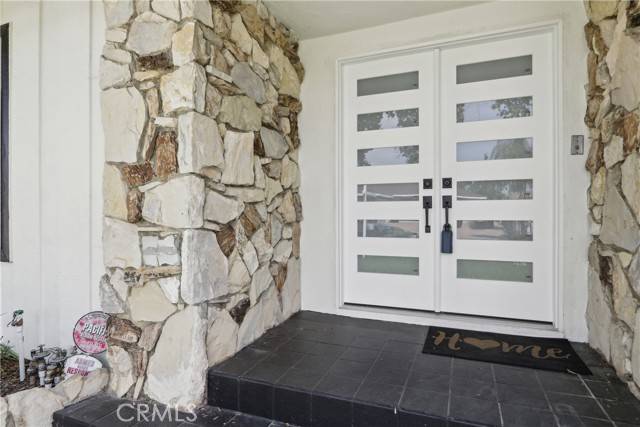 Panorama City, CA 91402,8064 Crosnoe AVE