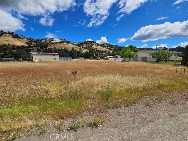 Clearlake Oaks, CA 95423,3144 Spring Valley RD