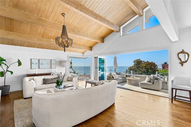 Laguna Beach, CA 92651,1010 Emerald Bay