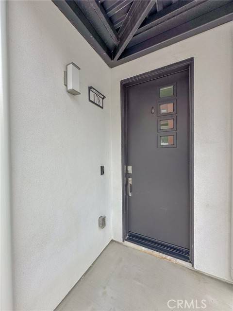Tustin, CA 92782,178 Waypoint
