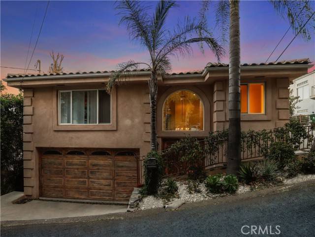 Woodland Hills, CA 91364,4330 Alhama DR