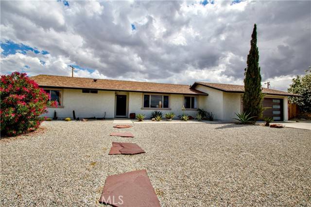 Twentynine Palms, CA 92277,73973 Playa Vista DR