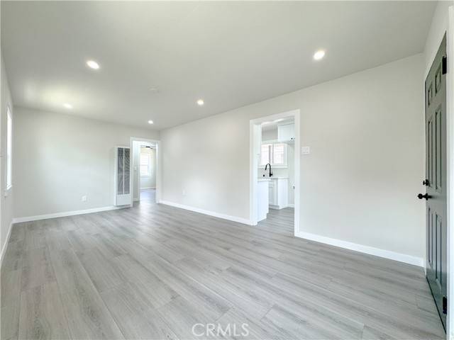 Compton, CA 90222,2058 E Stockwell ST