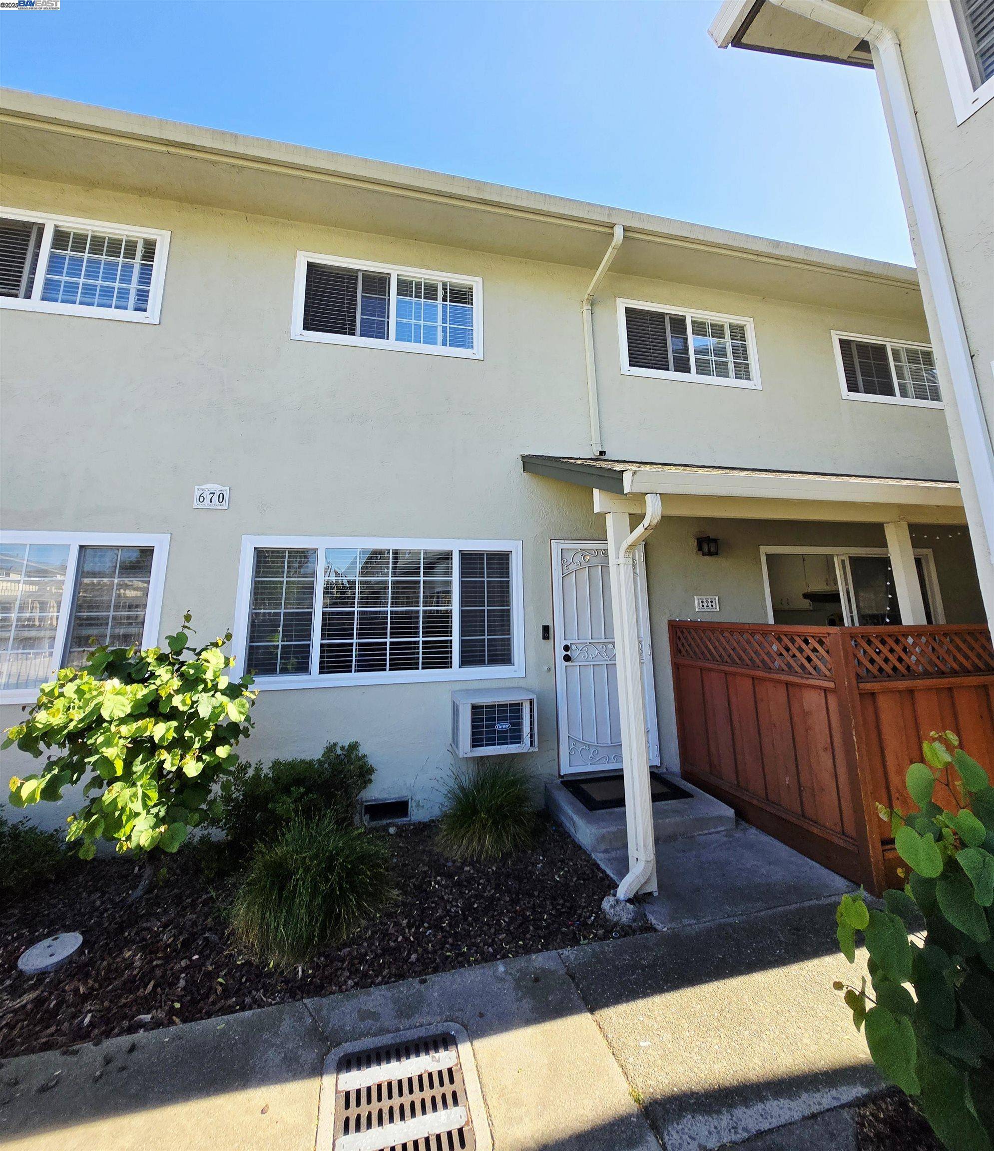 San Leandro, CA 94579,670 Fargo Ave 2