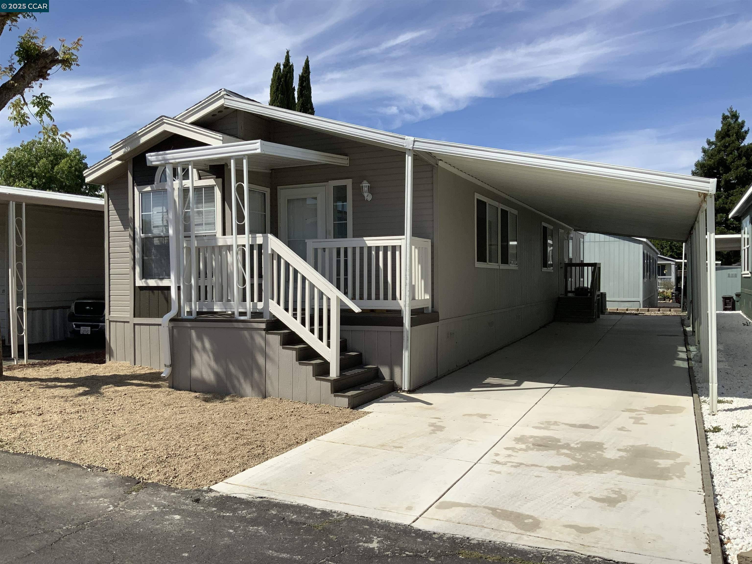 Pittsburg, CA 94565-0000,170 Sunset WAY