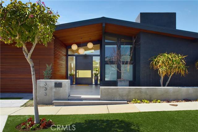 Corona Del Mar, CA 92625,333 Milford DR