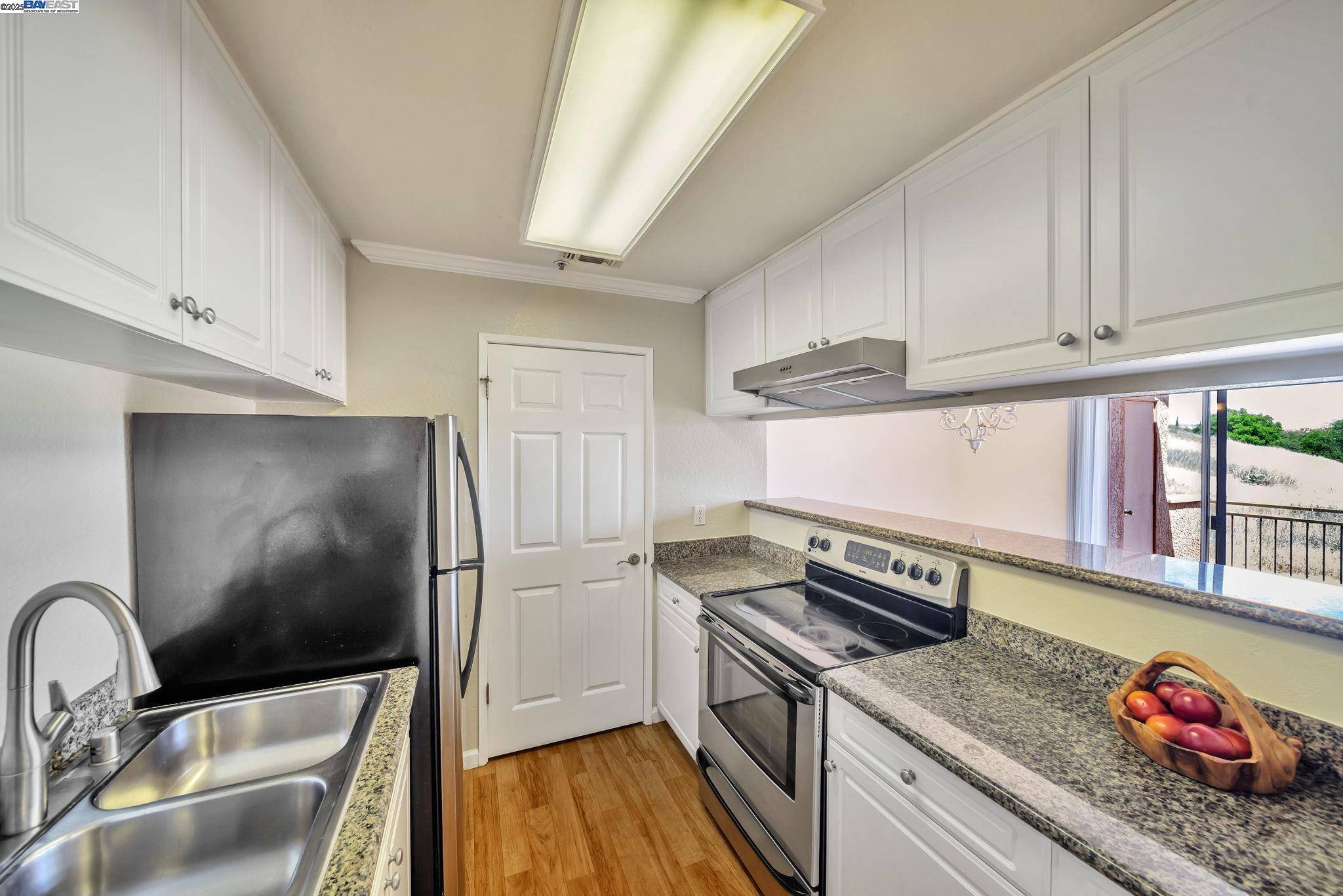 San Ramon, CA 94582,490 Bollinger Canyon Ln 367