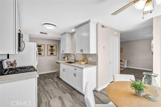 Mission Viejo, CA 92691,22963 Via Cereza 3A