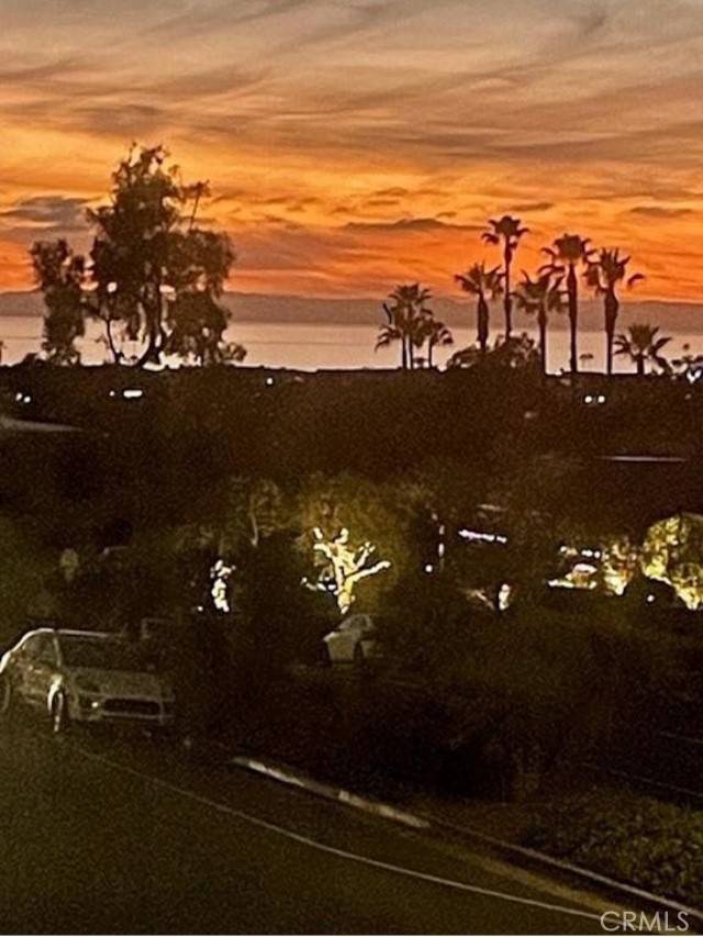 Corona Del Mar, CA 92625,504 Avocado AVE