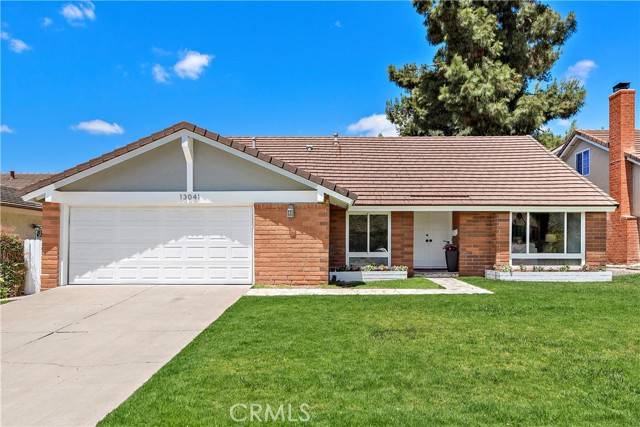 Tustin, CA 92782,13041 Ranchwood RD