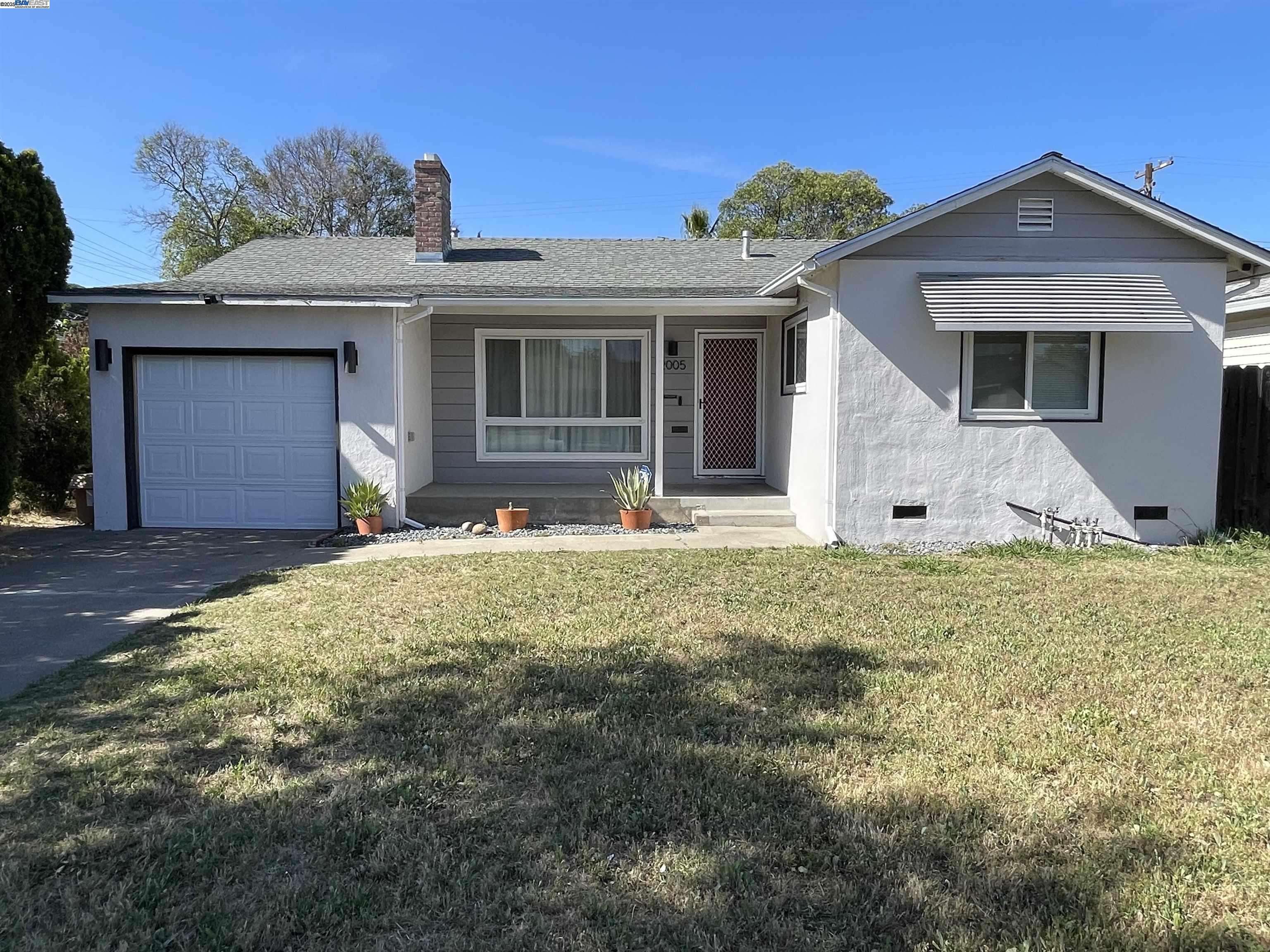 Sacramento, CA 95825,2005 Joan WAY