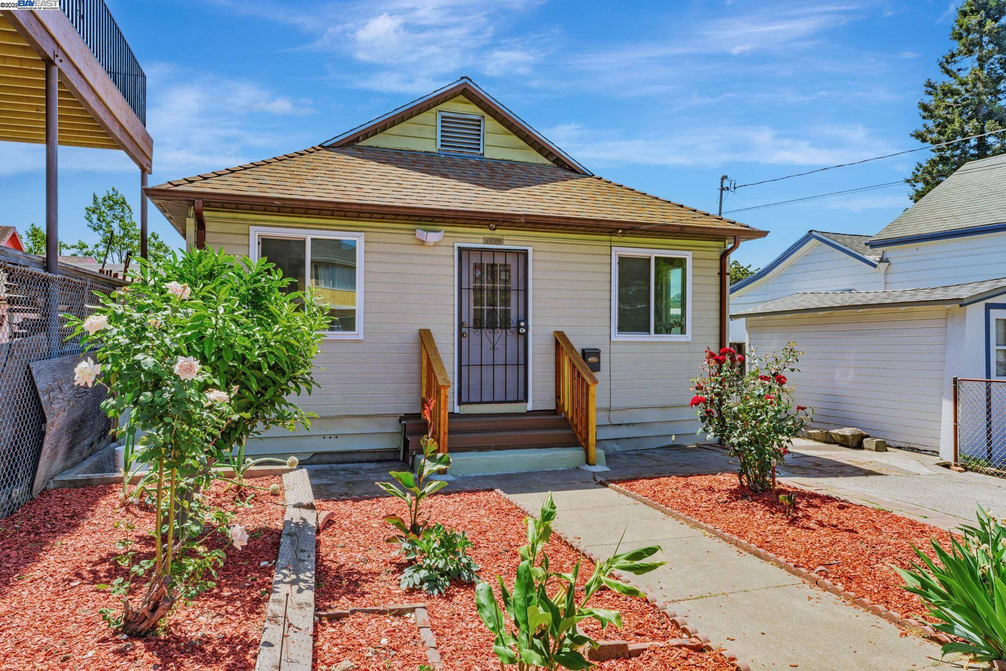 Oakland, CA 94619,2720 Short St