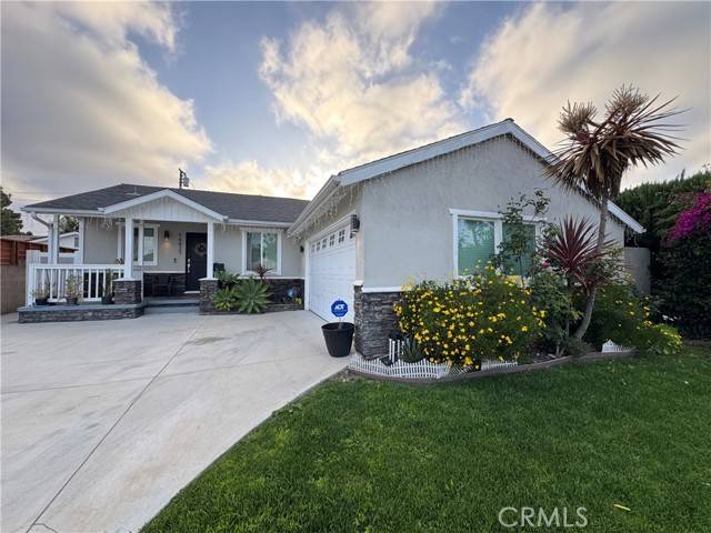 Hawthorne, CA 90250,14825 Cranbrook AVE