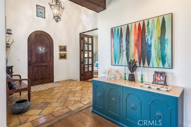 Palos Verdes Estates, CA 90274,3904 Via Cardelina