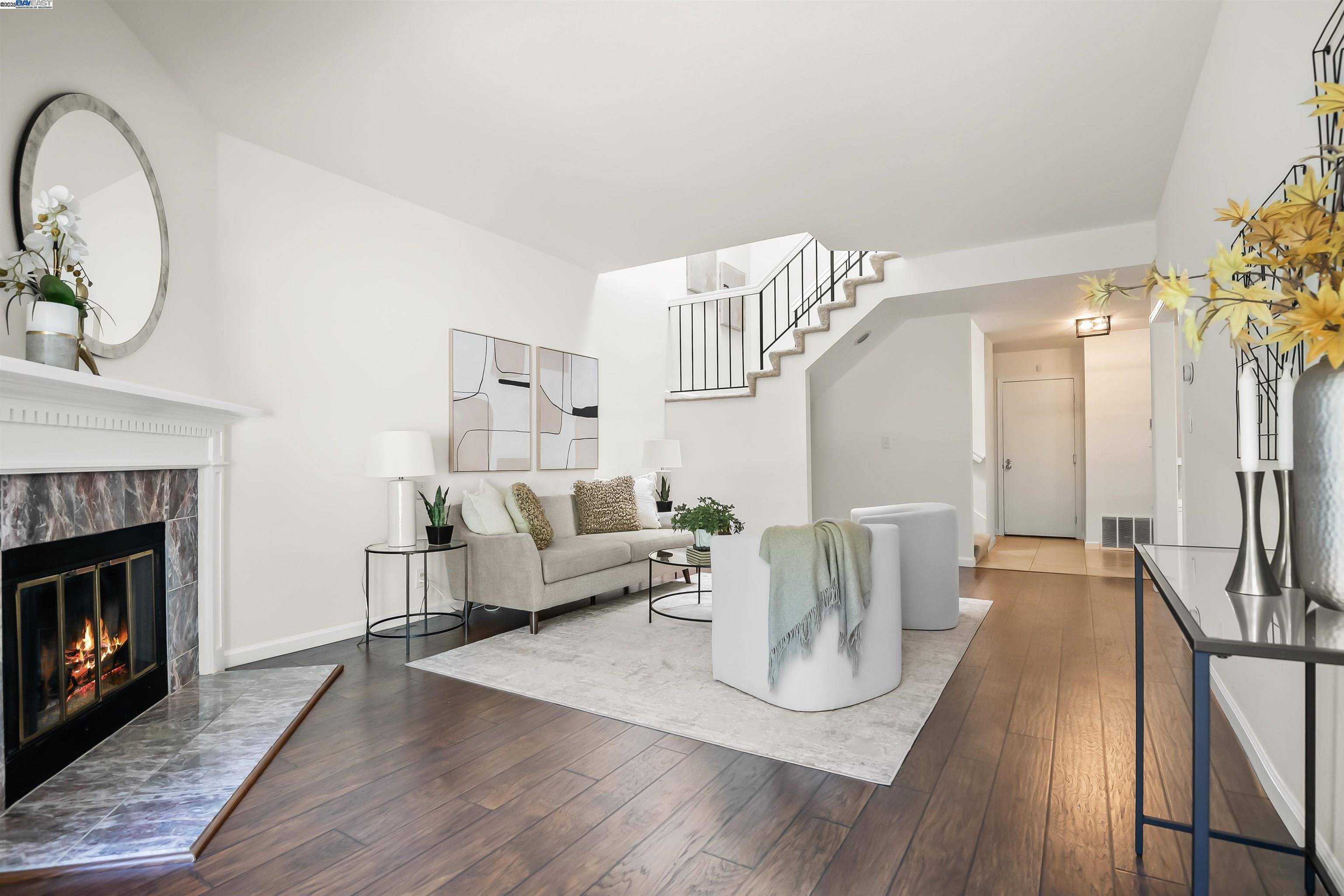 Castro Valley, CA 94552,21144 Greenwood Cir