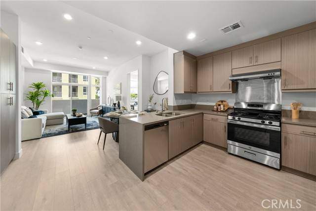 Alhambra, CA 91801,168 S Monterey ST 310