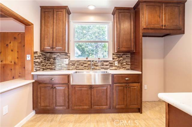 Winnetka, CA 91306,8321 Quartz AVE