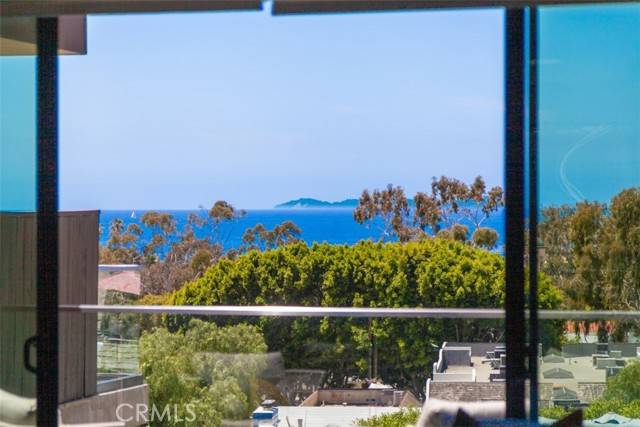 Laguna Beach, CA 92651,346 Y PL