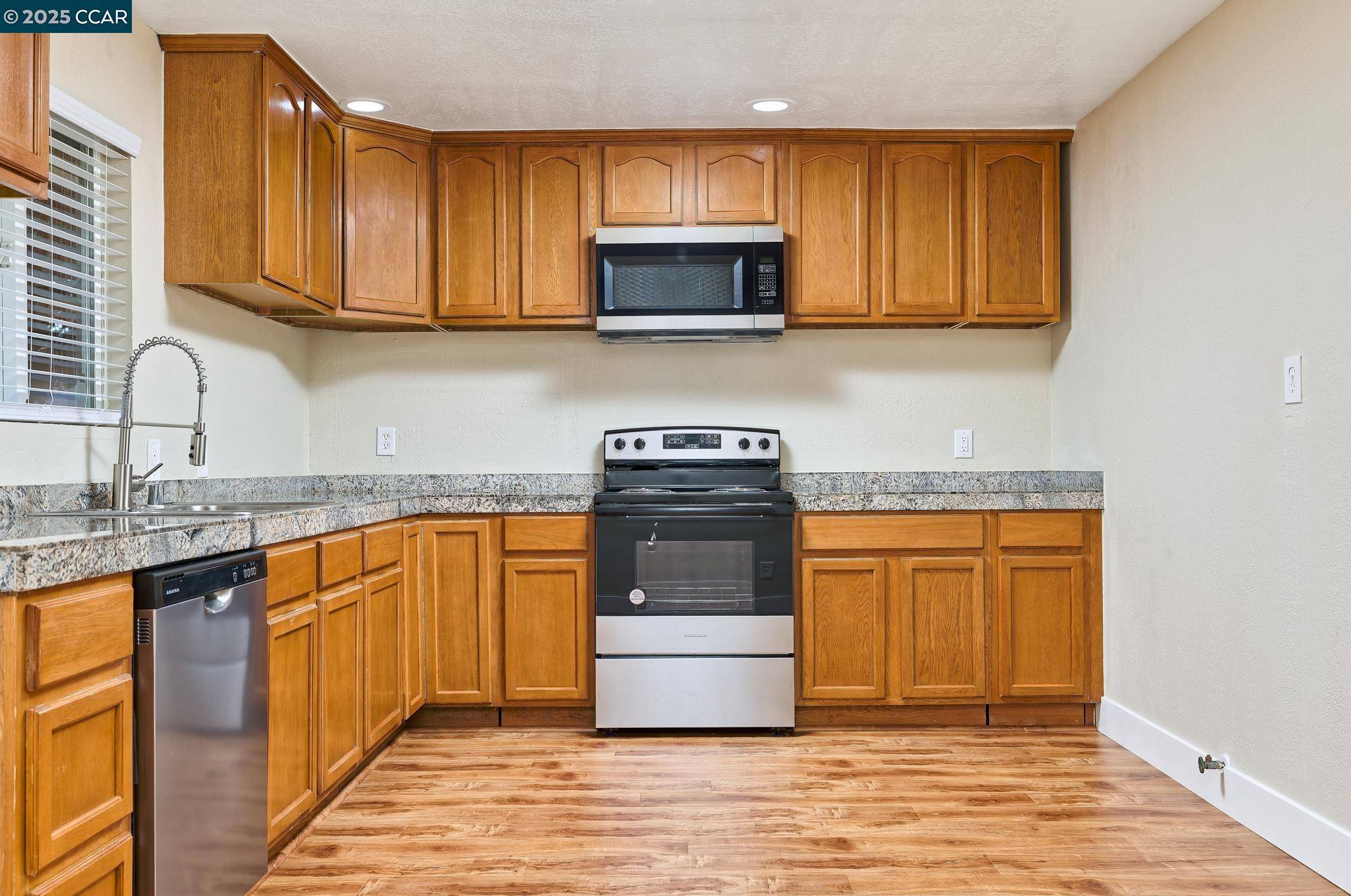 Vallejo, CA 94590,834 Grant St