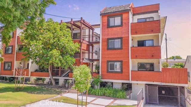 Glendale, CA 91206,1304 Stanley AVE 2