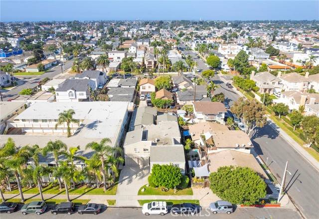 Huntington Beach, CA 92648,1015 Georgia ST