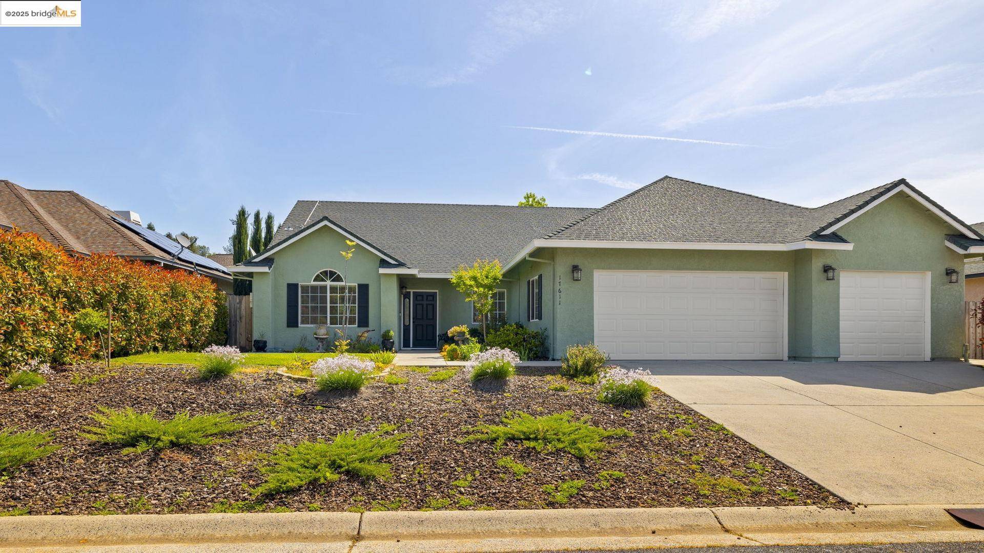 Jamestown, CA 95327,17611 Twin Oak DR