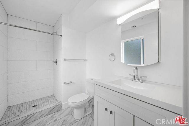 Santa Monica, CA 90404,1541 Franklin ST 4