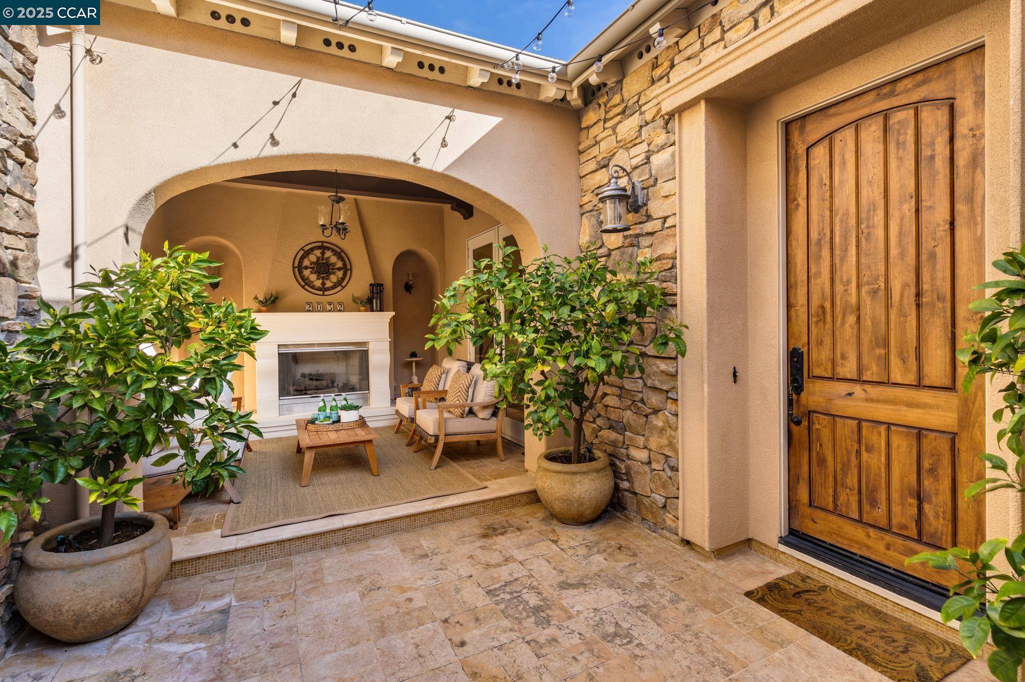 San Ramon, CA 94582,2032 Feathermint Dr