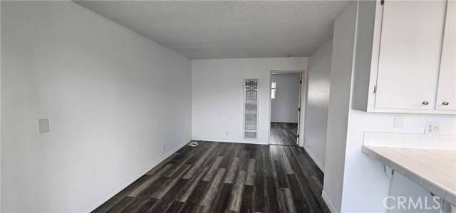 San Clemente, CA 92672,102 Avenida San Fernando 5