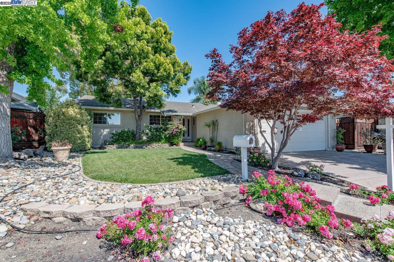Pleasanton, CA 94588,6130 Allbrook Cir
