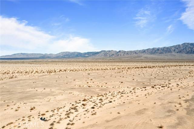 Twentynine Palms, CA 92277,3333 Wilson RD