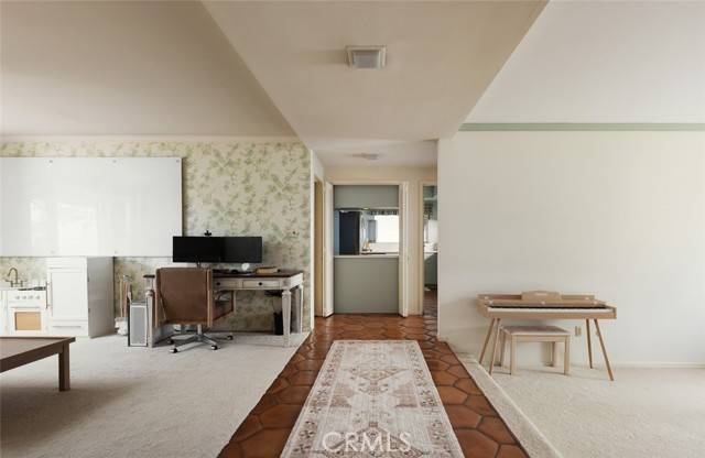 Newport Beach, CA 92660,1620 Lincoln LN