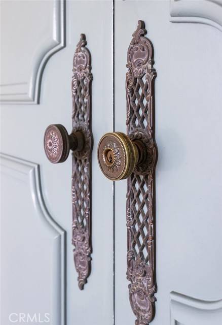 Newport Beach, CA 92660,1620 Lincoln LN