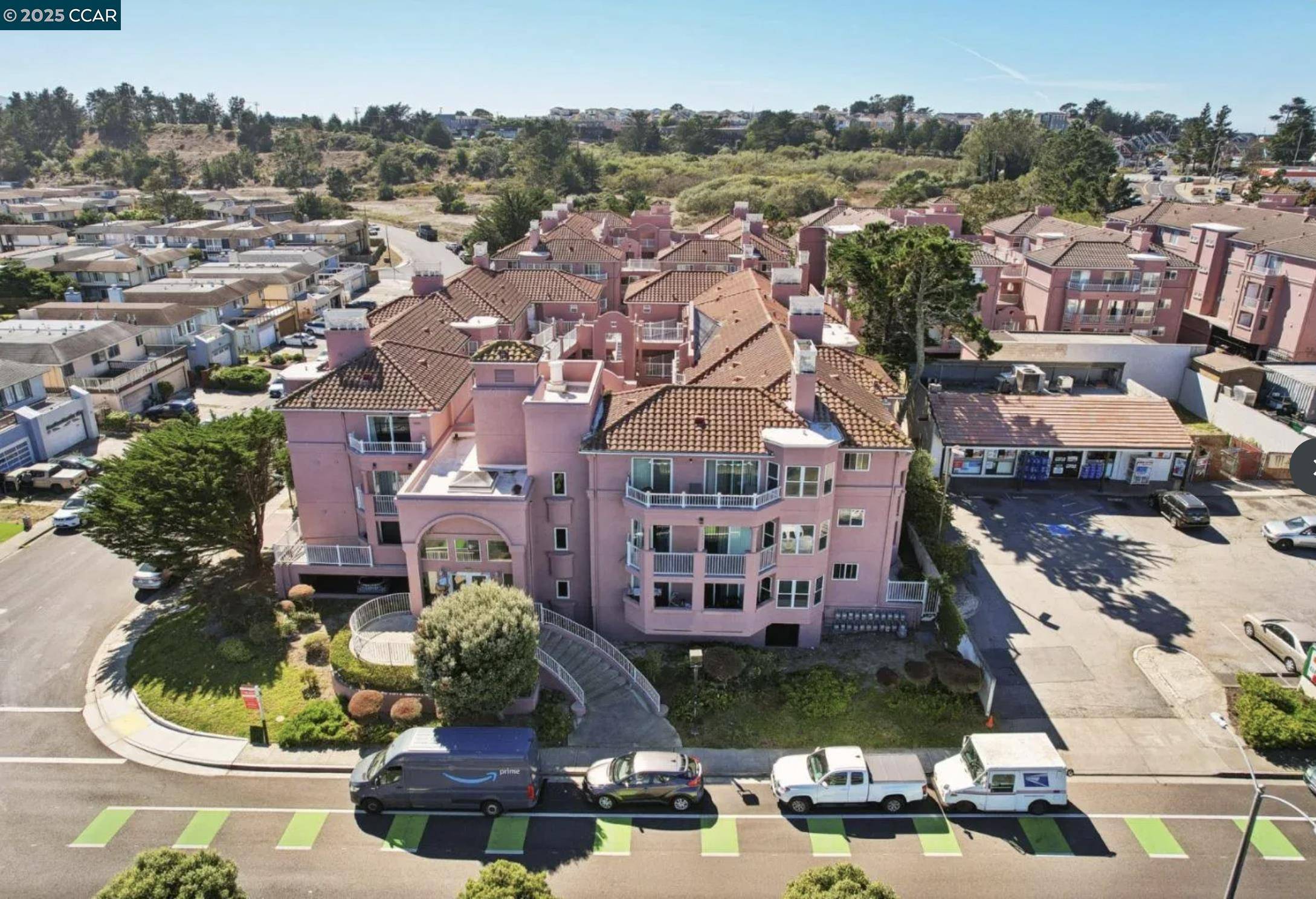South San, CA 94080,3885 Carter Dr 307
